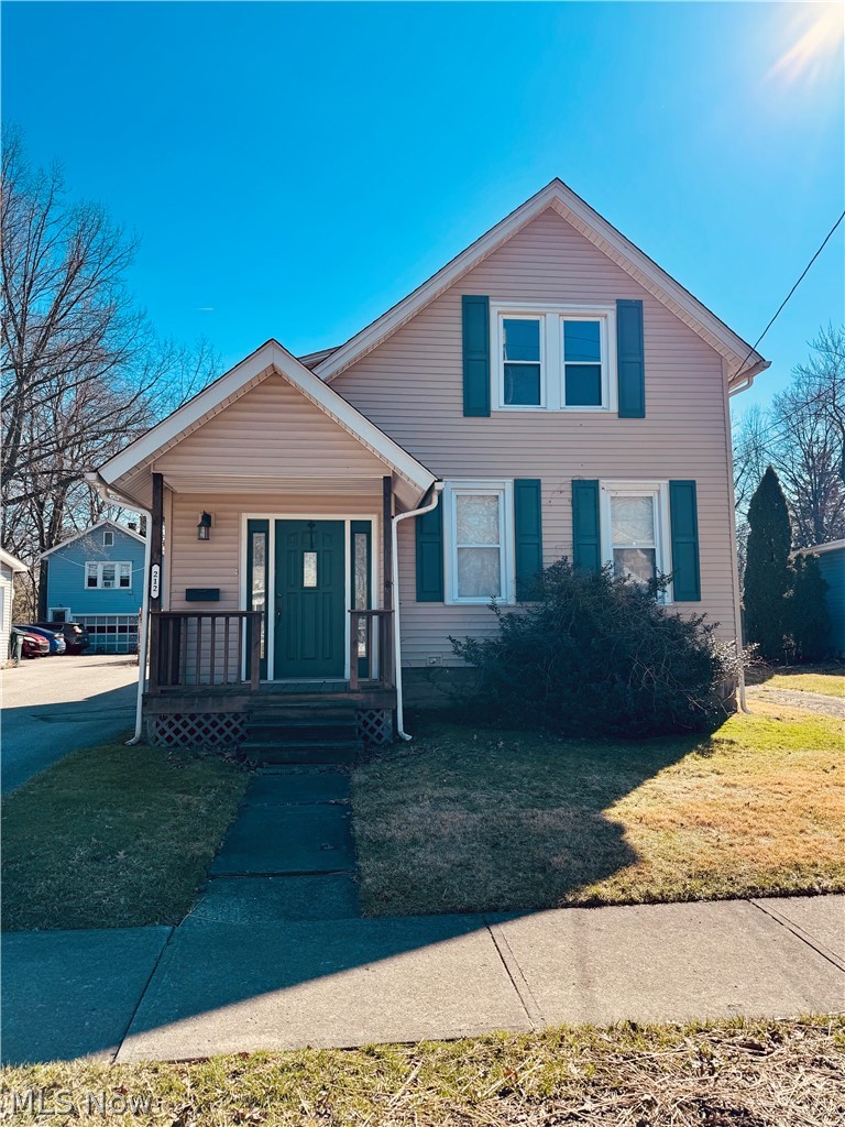 212 Bridge Street, Berea, OH, 44017