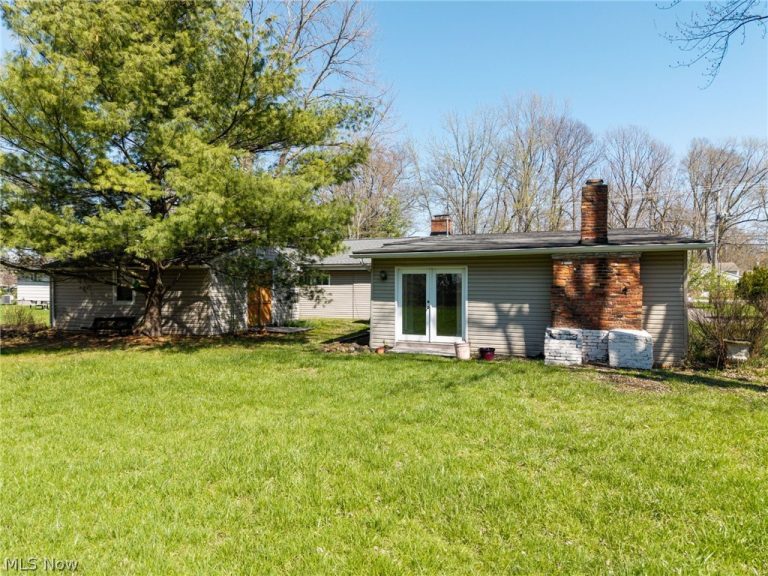 4942 Lear Nagle Road, North Ridgeville, OH - Photo 5