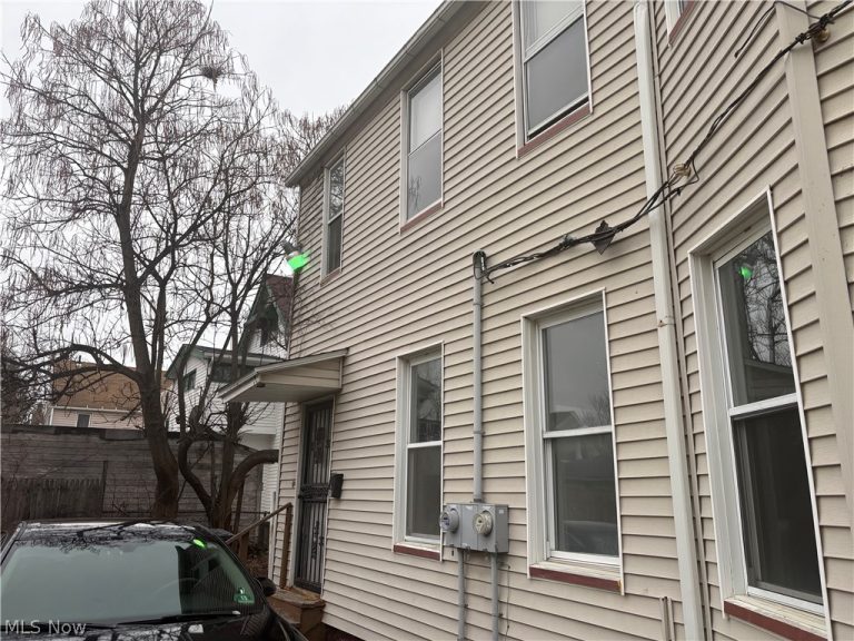 1214 74th Street, Cleveland, OH - Photo 4