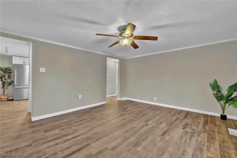 475 Munroe Falls Road, Tallmadge, OH - Photo 5