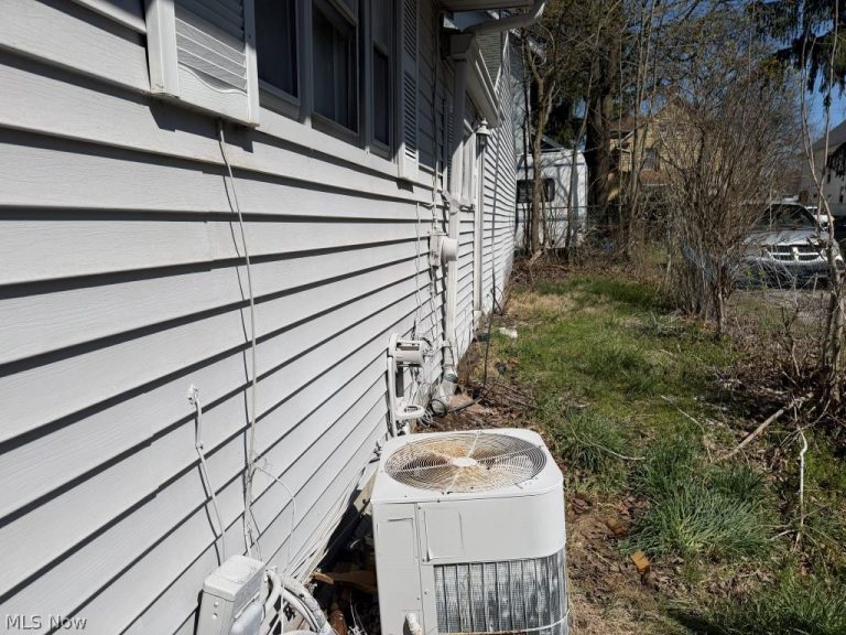 22 Uhler Avenue, Akron, OH - Photo 5