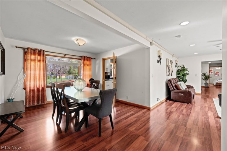 327 Miller Road, Akron, OH - Photo 5