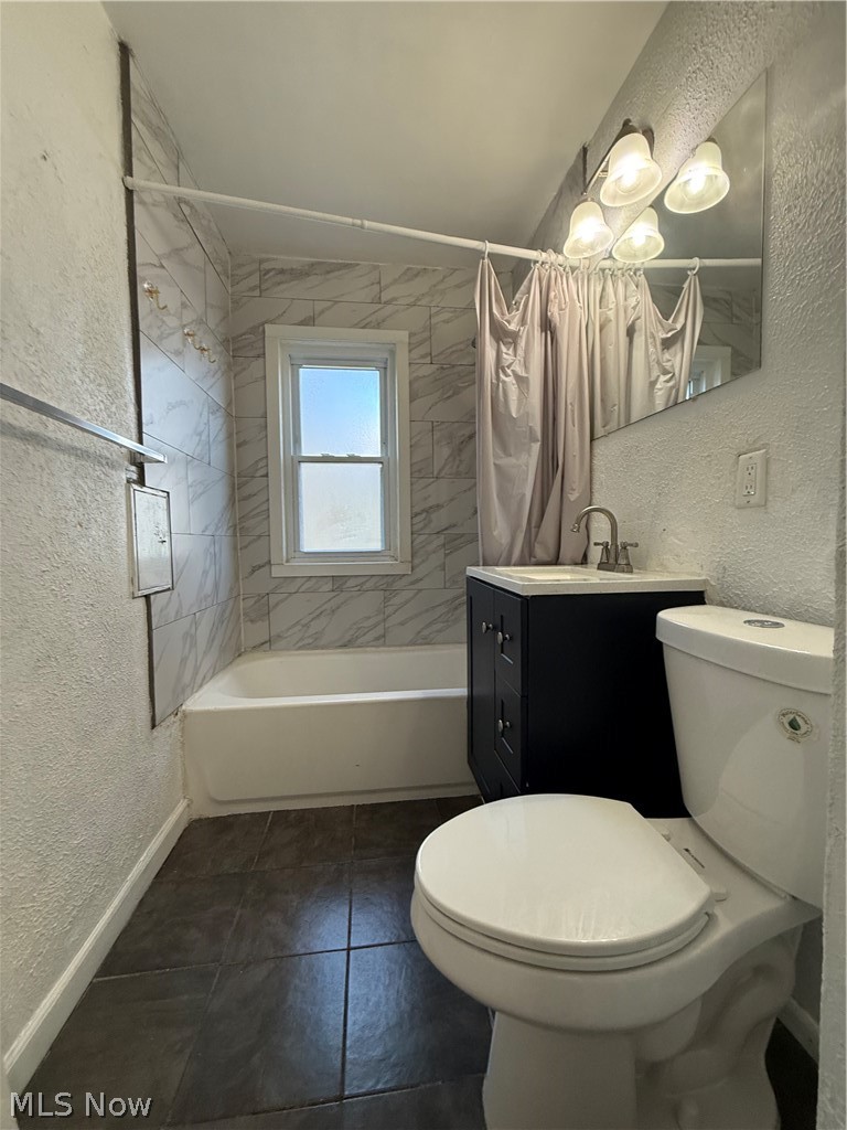 18505 Raymond Street, Maple Heights, OH - Photo 8