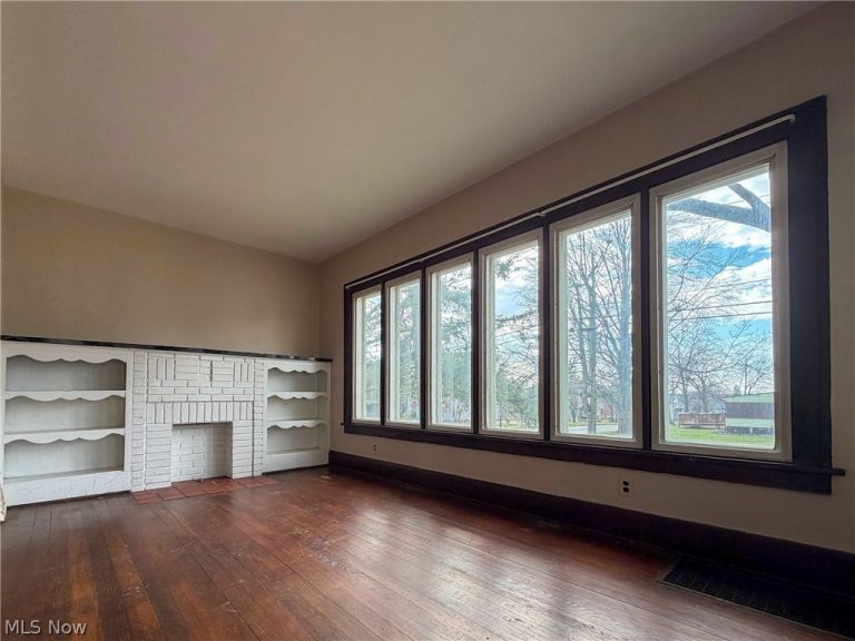 45 Summit Avenue, Niles, OH - Photo 3
