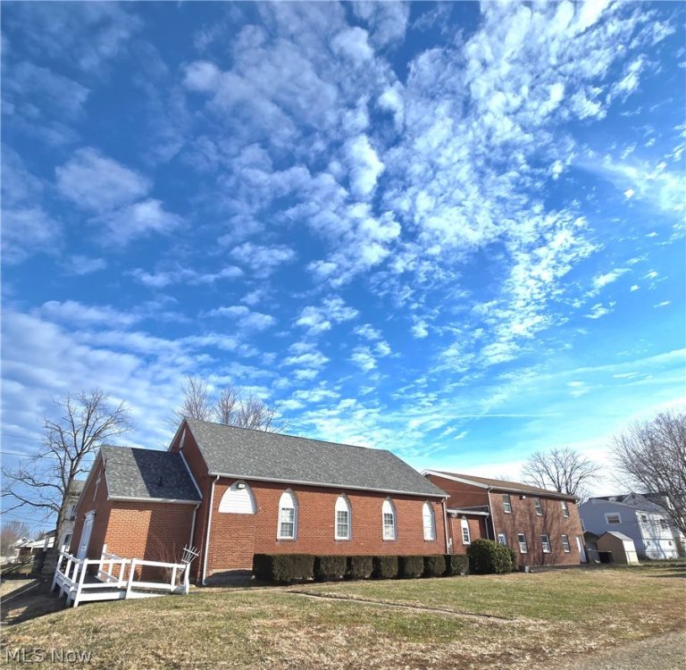 901 31st Street, Parkersburg, WV - Photo 2