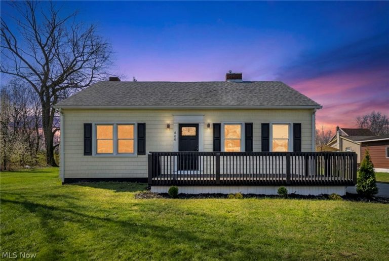 800 Independence Avenue, Akron, OH, 44310