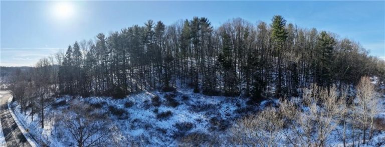 Indian Hill Road, Uhrichsville, OH, 44683