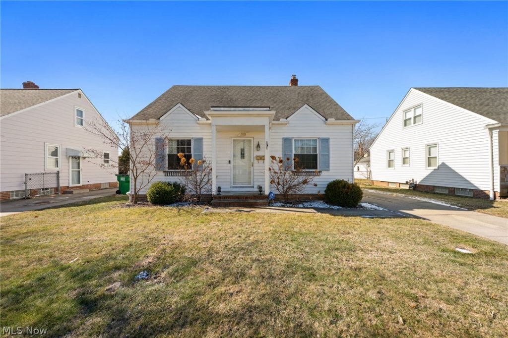 280 328th Street, Willowick, OH