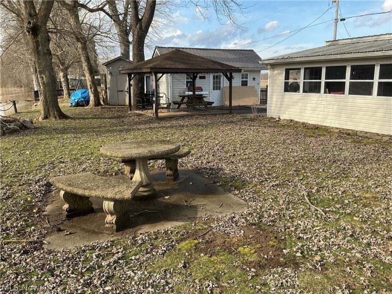 9385 River Road #33, Dresden, OH - Photo 5