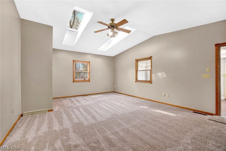 740 Fuller Street, Akron, OH - Photo 6