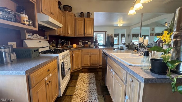 417 2nd Street, New Philadelphia, OH - Photo 4