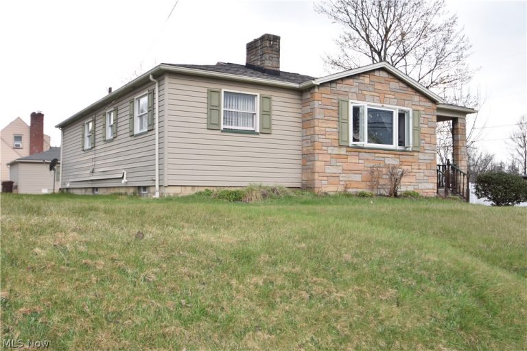 189 Center Street, Struthers, OH - Photo 4