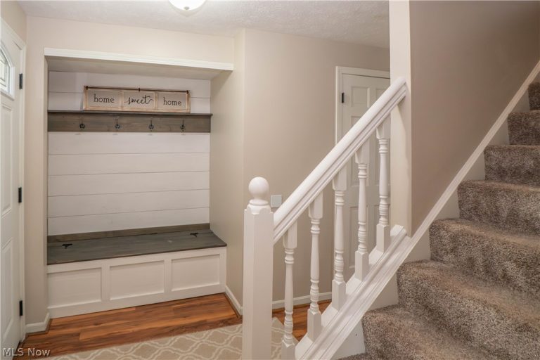 8028 Woodrush Drive, North Canton, OH - Photo 3