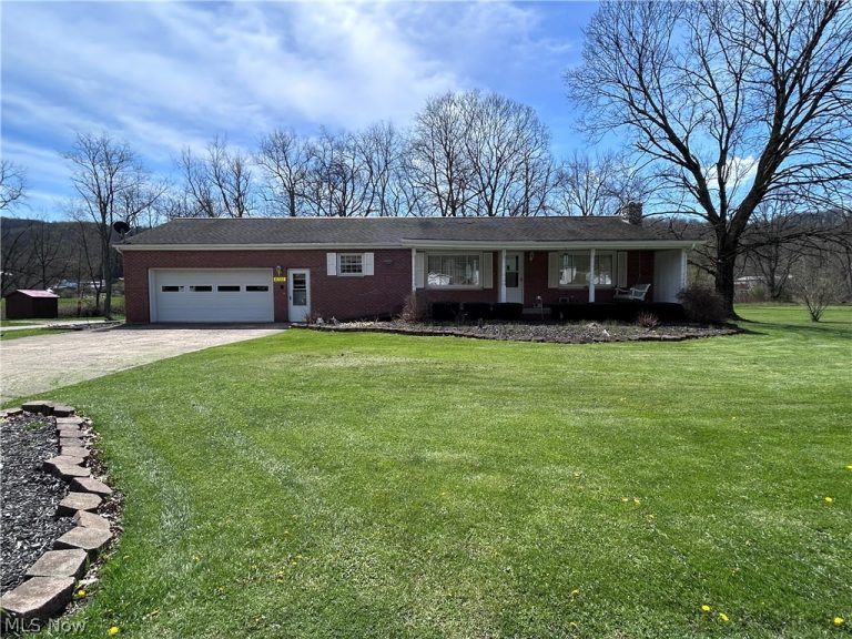 8300 Bear Road, Amsterdam, OH, 43903