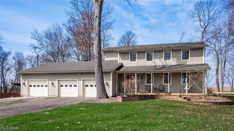 5135 Tiffany Drive, Zanesville, OH - Photo 2