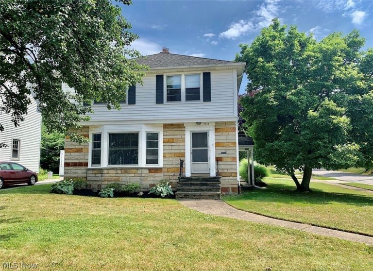 3932 Meadowbrook Boulevard, University Heights, OH, 44118