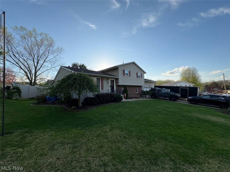 503 Meadowridge Avenue, Canton, OH - Photo 2