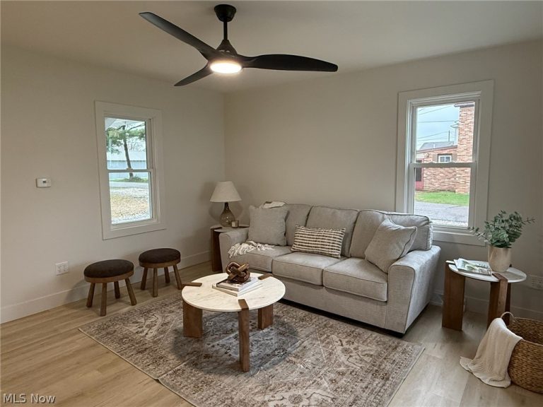 1986 Carolina Street, Dover, OH - Photo 6