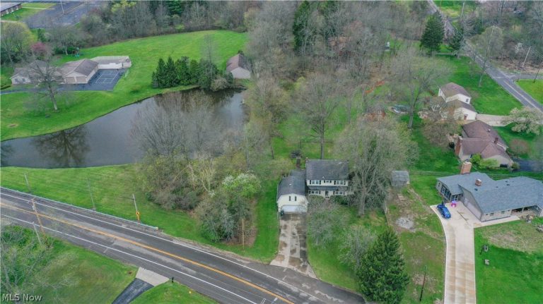 4454 Canfield Road, Canfield, OH - Photo 8