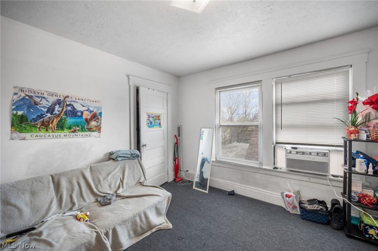 3426 65th Street, Cleveland, OH - Photo 6