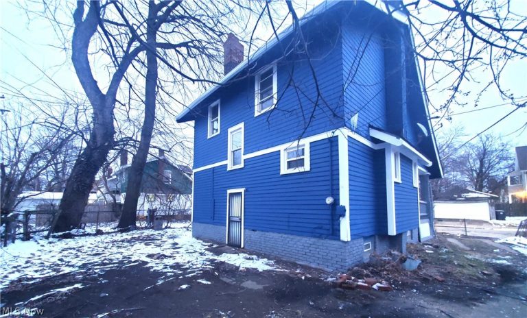 1140 144 Street, Cleveland, OH - Photo 3