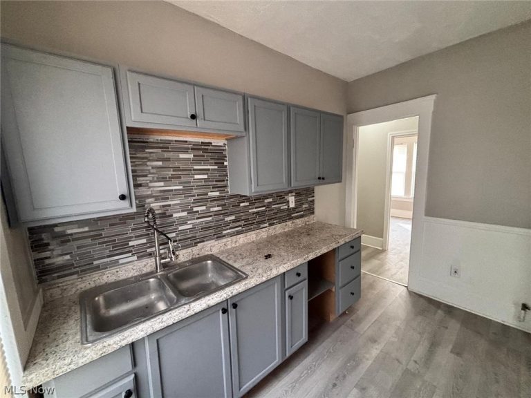 7411 Cornelia Avenue #2, Cleveland, OH - Photo 3