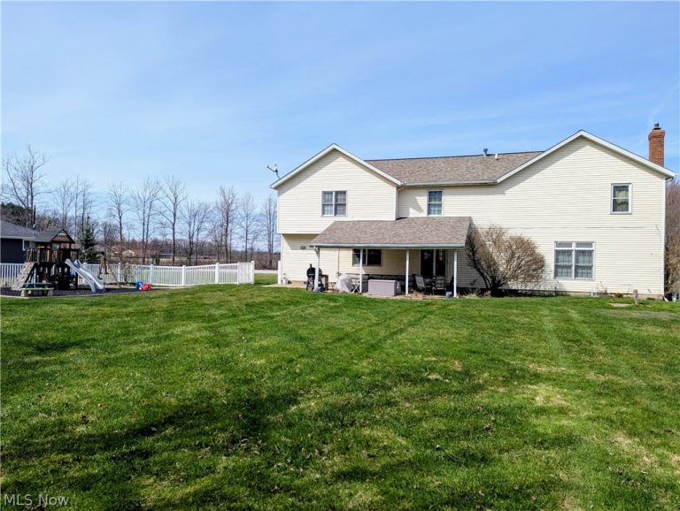 938 Florence Drive, Macedonia, OH - Photo 4