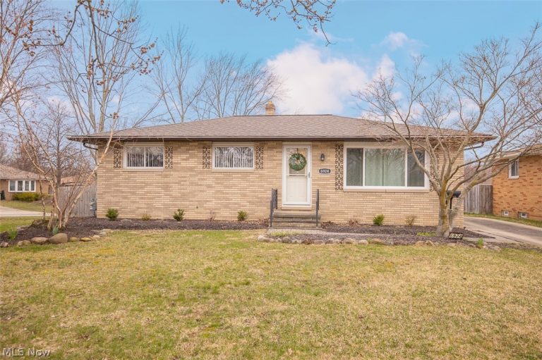 6924 Day Drive, Parma, OH, 44129
