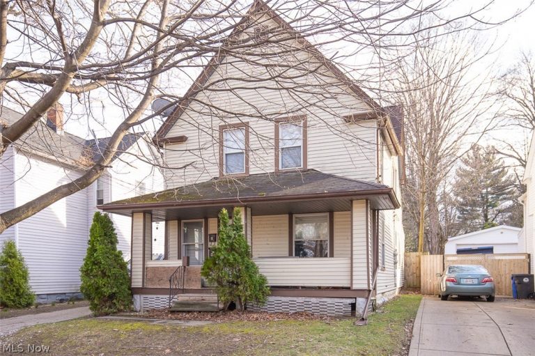 3805 Revere Court, Cleveland, OH - Photo 2