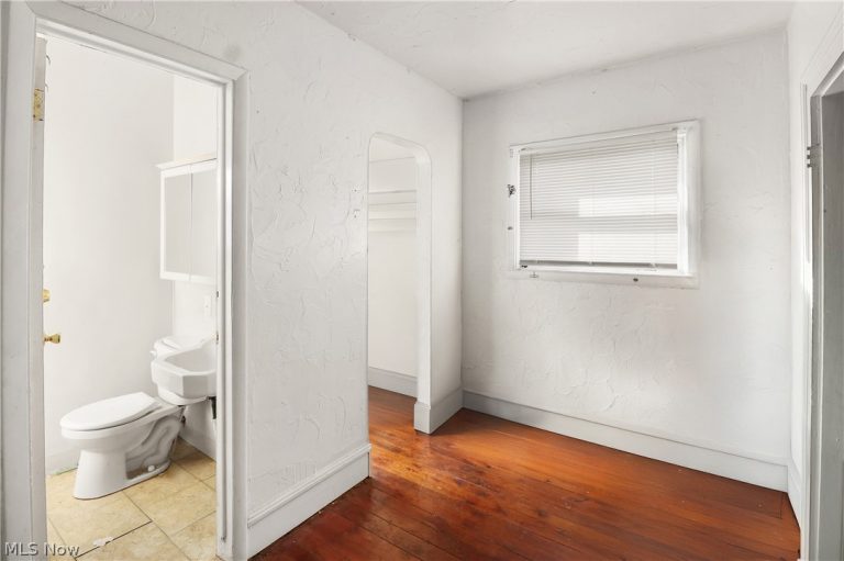 511 Brown Street, Akron, OH - Photo 5