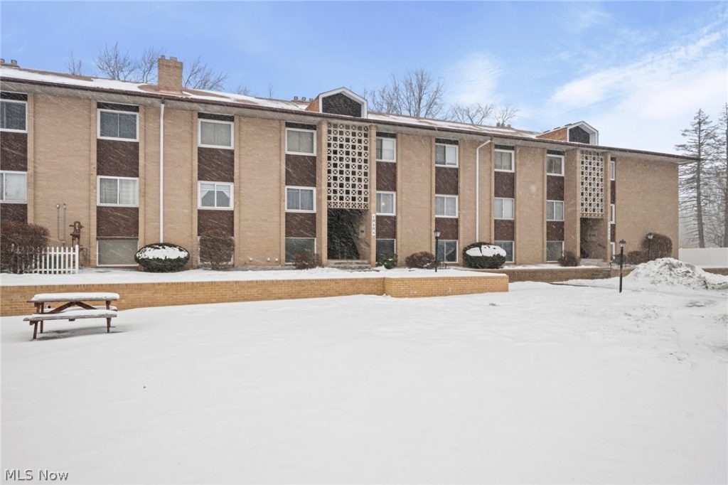 10436 Church Drive #202, Parma Heights, OH