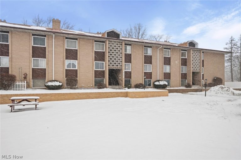 10436 Church Drive #202, Parma Heights, OH, 44130