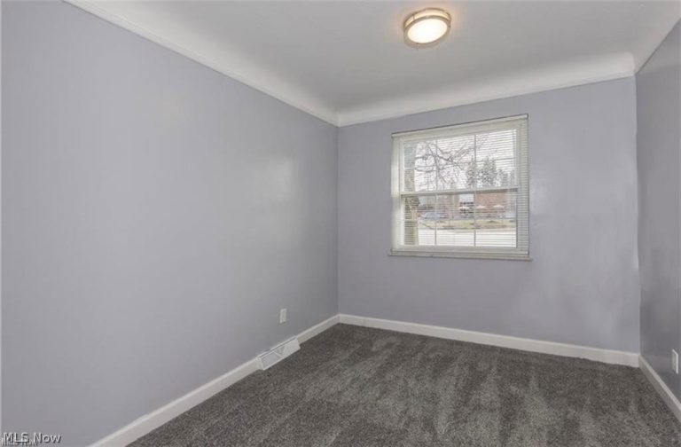 1460 Belvoir Boulevard, South Euclid, OH - Photo 6
