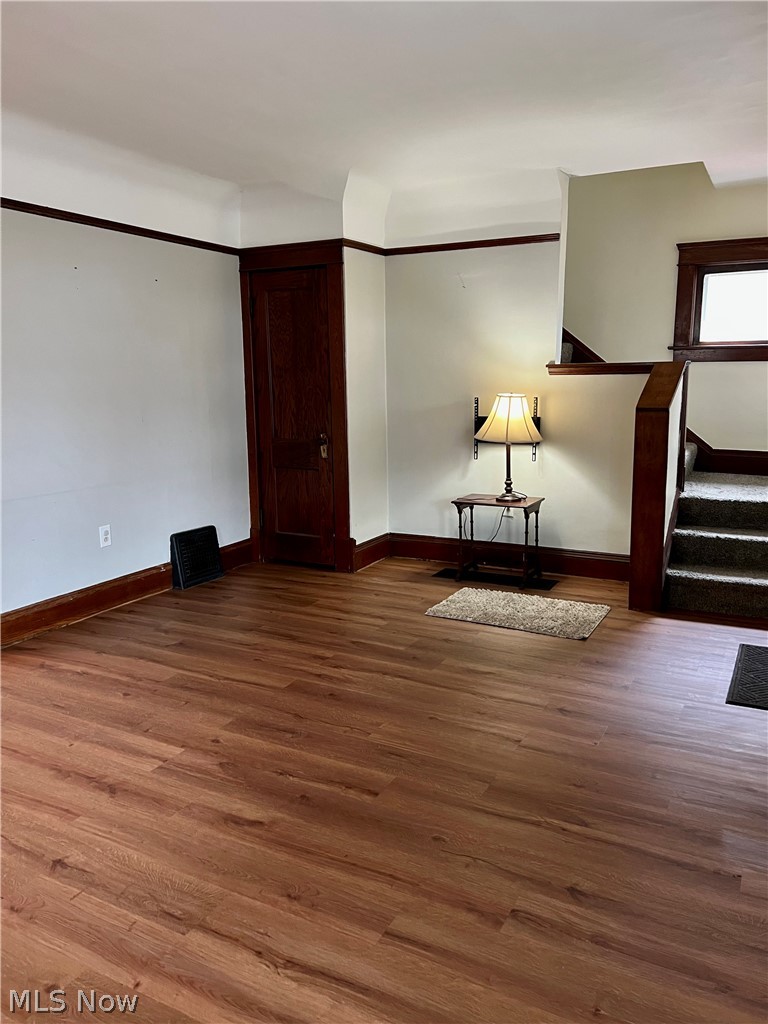 120 Longford Avenue, Elyria, OH - Photo 8