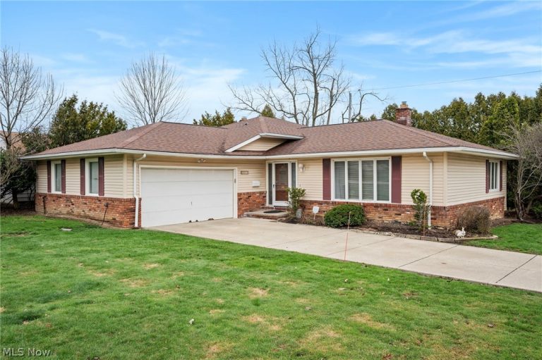2619 Green Road, Beachwood, OH, 44122