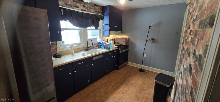 1612 25th Street, Canton, OH - Photo 8