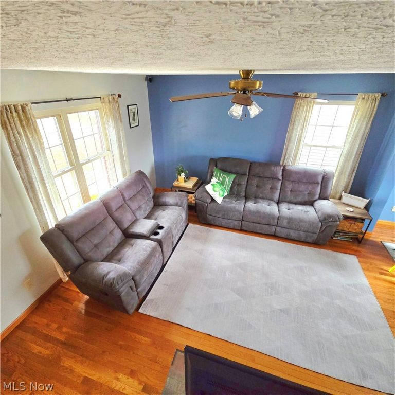 1317 19 Street, Vienna, WV - Photo 3