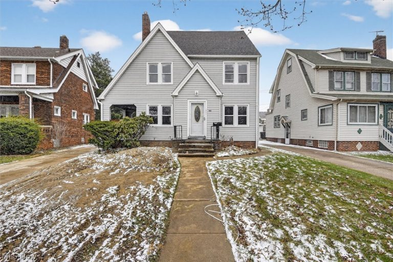 231 210th Street, Euclid, OH, 44123