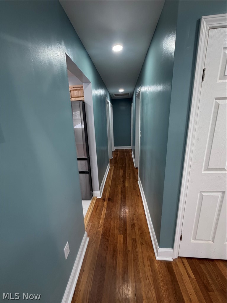 190 10th Street, Campbell, OH - Photo 4