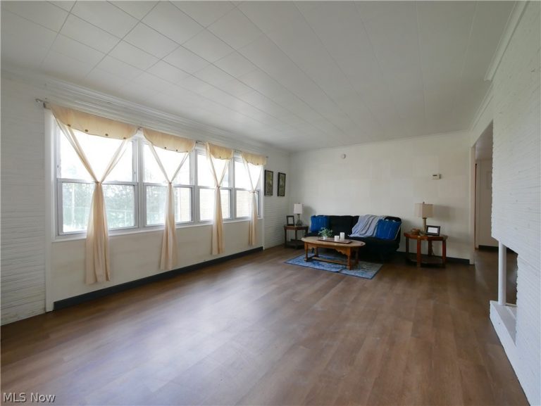 146 Brown Road, Follansbee, WV - Photo 8