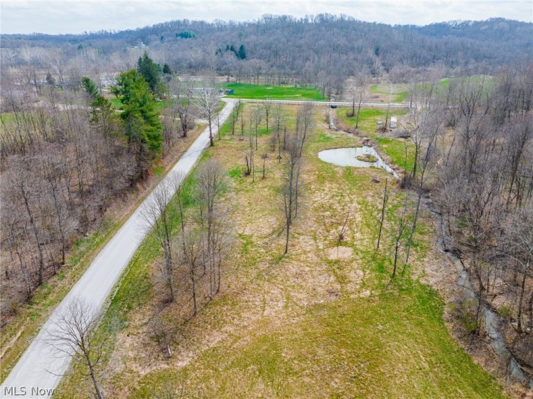 CHRISTIAN HILL RD, Cambridge, OH - Photo 8
