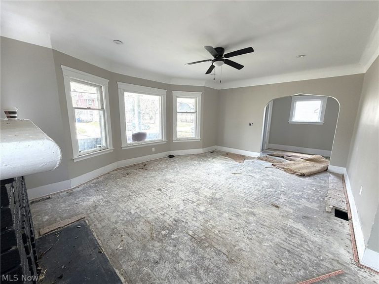 10712 Grantwood Avenue, Cleveland, OH - Photo 3