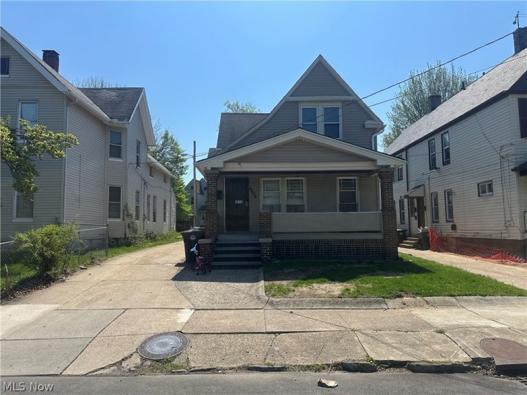 6404 Carl Avenue, Cleveland, OH, 44103