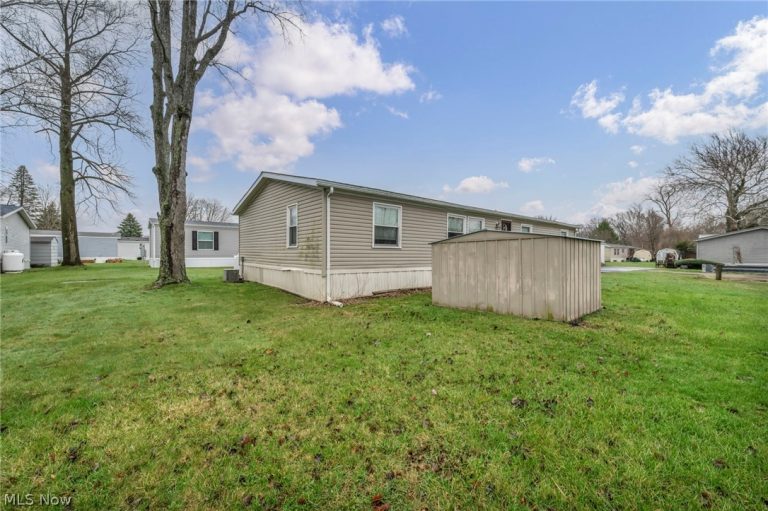 863 Peru Olena Road #23, Norwalk, OH - Photo 5