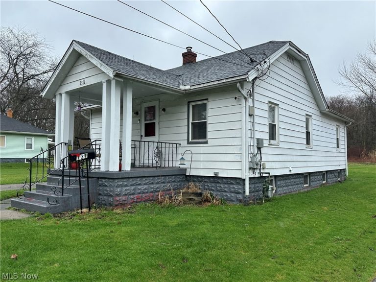 1312 Hamlin Drive, Ashtabula, OH - Photo 3