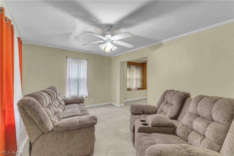 425 Frazier Avenue, Akron, OH - Photo 4