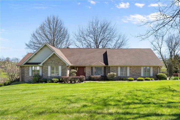 66985 Vista Drive, St Clairsville, OH, 43950