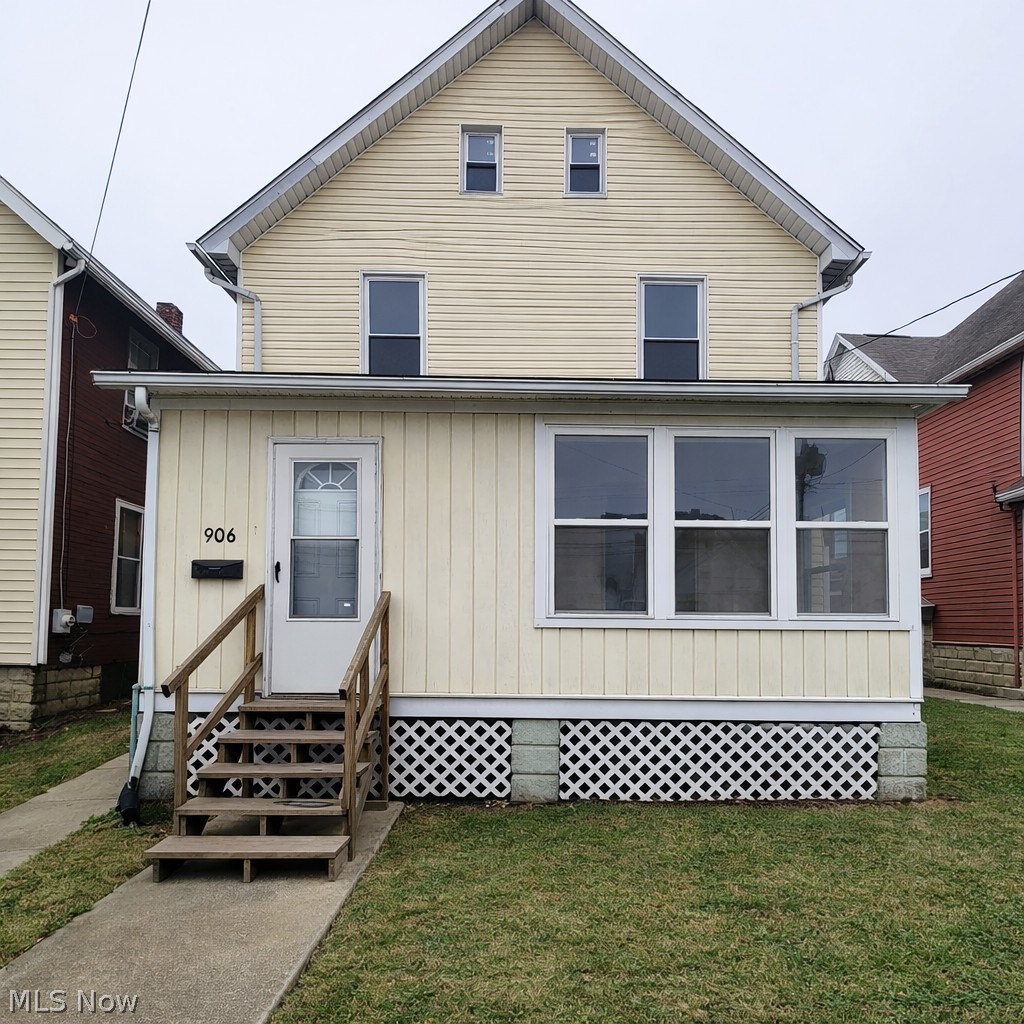 906 Harrison Avenue, Canton, OH
