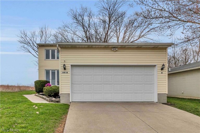 144 Royal Crest Drive #M, Seville, OH - Photo 2
