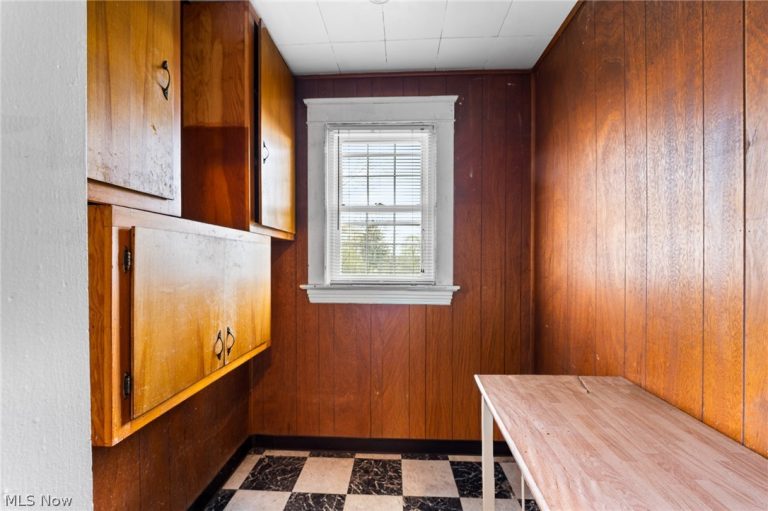 1345 Ohio Avenue, Youngstown, OH - Photo 5